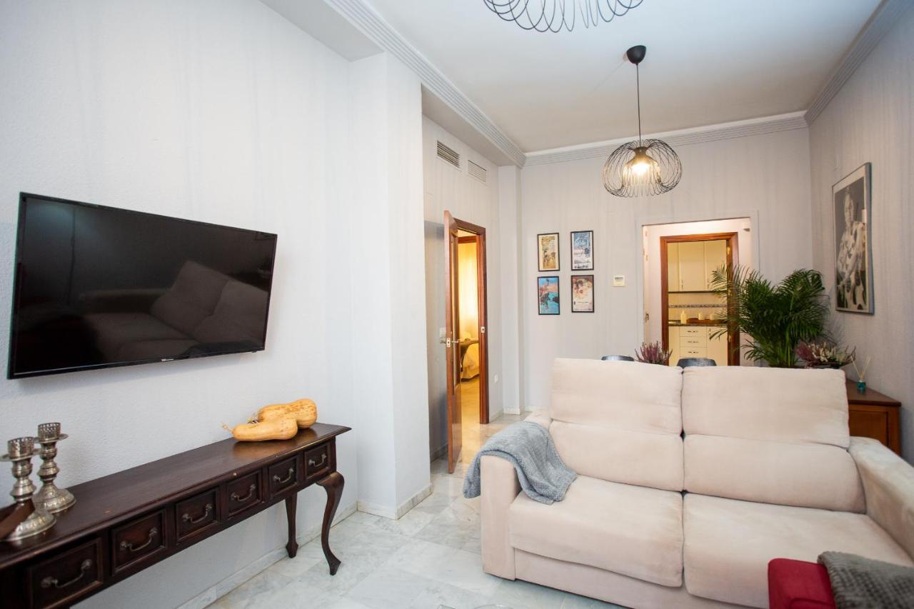 Wish Suite Torres De Sevilla ภายนอก รูปภาพ