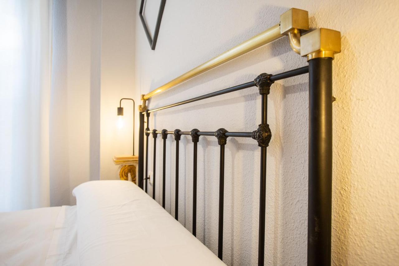 Wish Suite Torres De Sevilla ภายนอก รูปภาพ