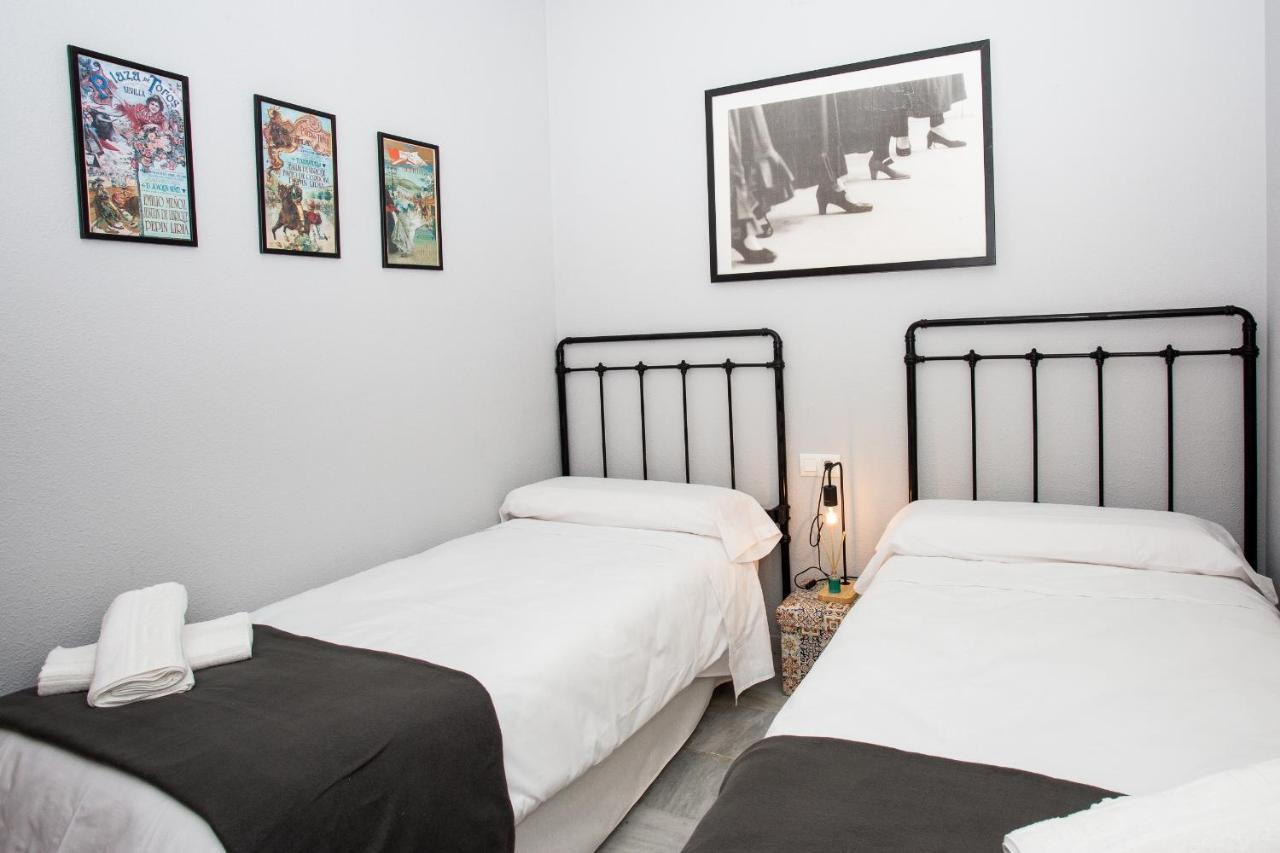 Wish Suite Torres De Sevilla ภายนอก รูปภาพ