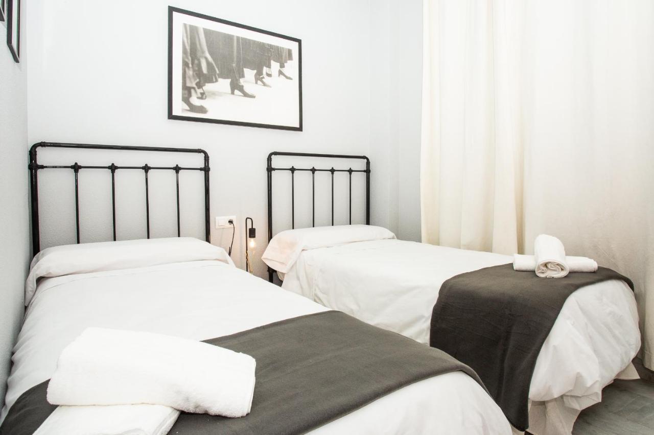 Wish Suite Torres De Sevilla ภายนอก รูปภาพ