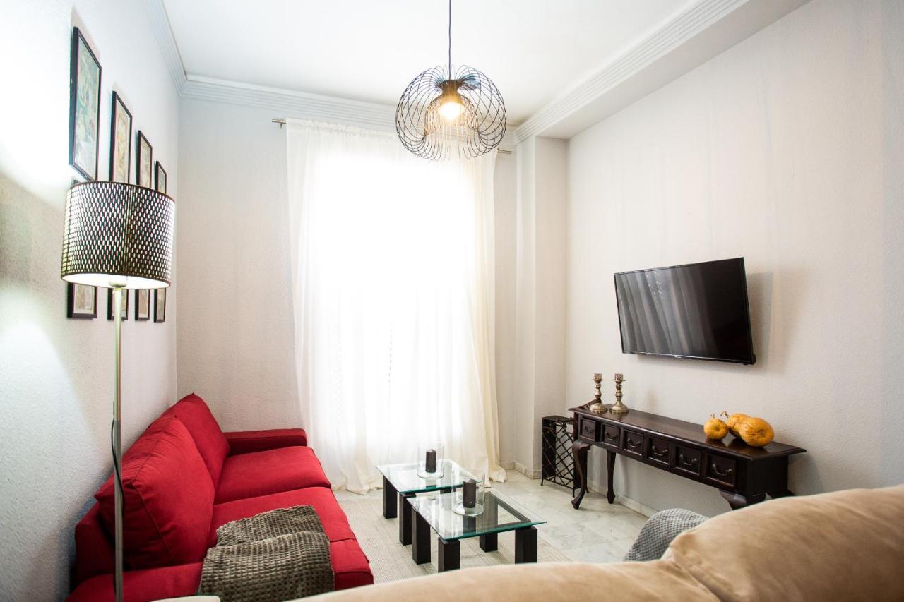 Wish Suite Torres De Sevilla ภายนอก รูปภาพ